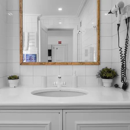 Mbird 19 404 * Estoril